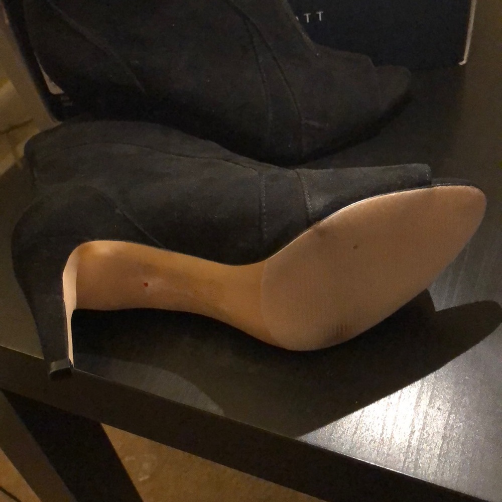 Booties - Picture 3 of 6
